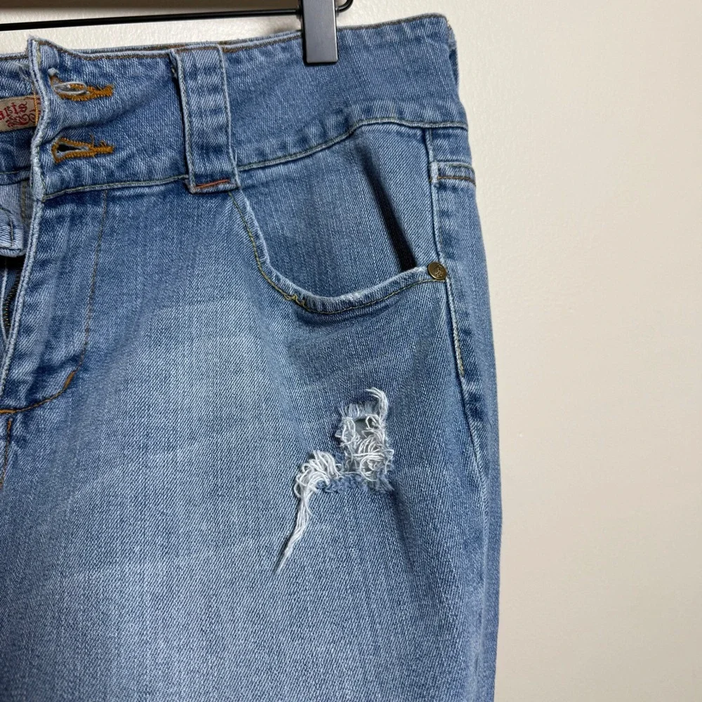 Paris Blues VTG Womens Distressed Denim Bermuda Shorts 13 Medium‎ Wash Blue Y2K